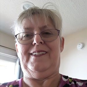 Meet your Posher, Beverly